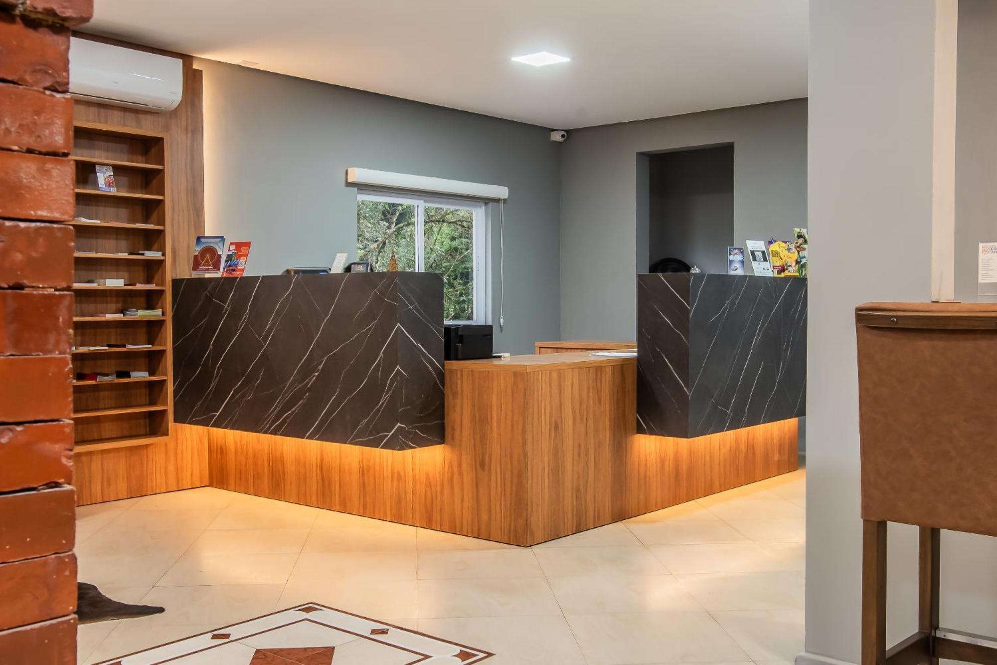 Hotel Serra كانيلا المظهر الخارجي الصورة